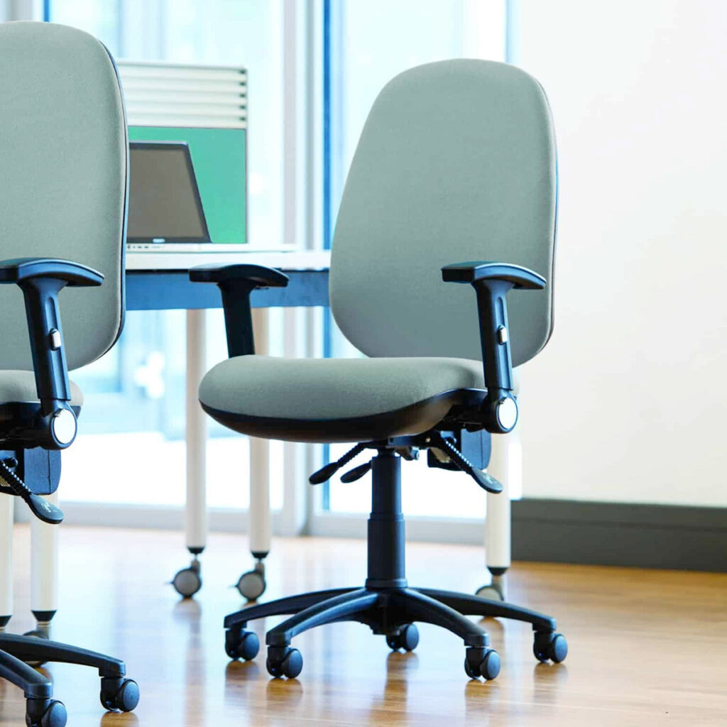 Jen 1 Administrator Chair